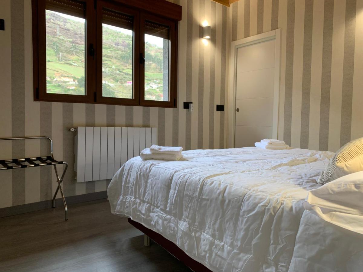 Casa Rural En Santa Cruz-mieres Chalet *