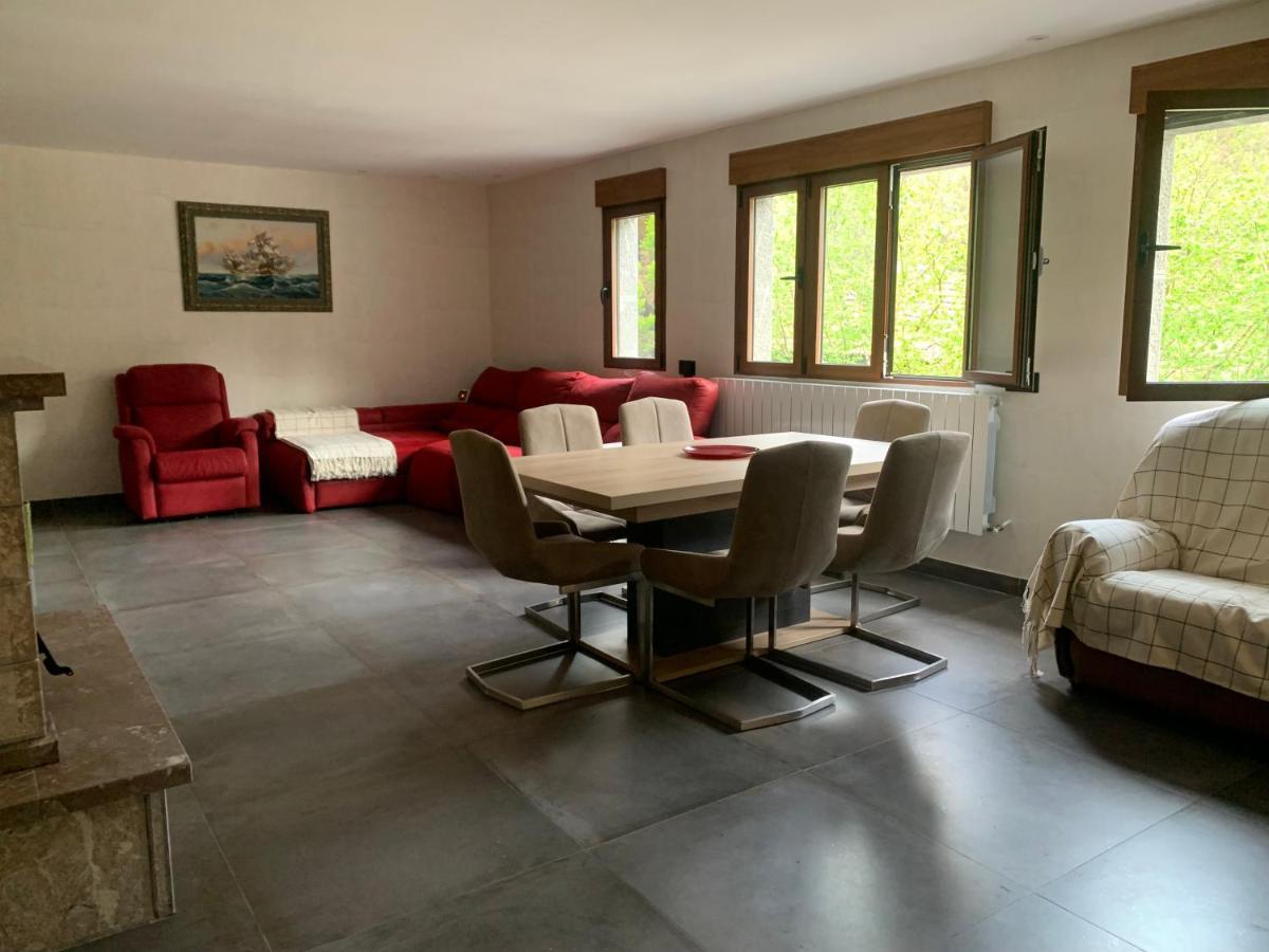Casa Rural En Santa Cruz-mieres *